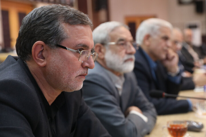 نشست مجمع نمایندگان استان تهران با استاندار تهران
