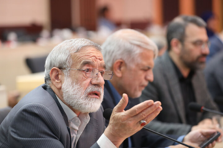 نشست مجمع نمایندگان استان تهران با استاندار تهران