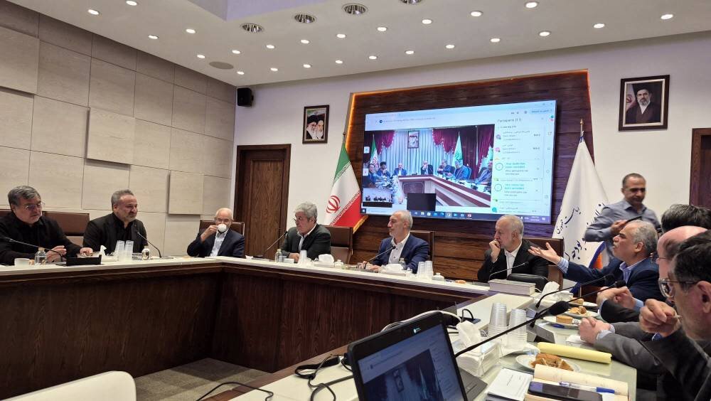 شرایط جنگی کشور نباید بهانهای برای عدول از شفافیت و ایجاد بدعت در نظام مالی و بودجهای کشور شود