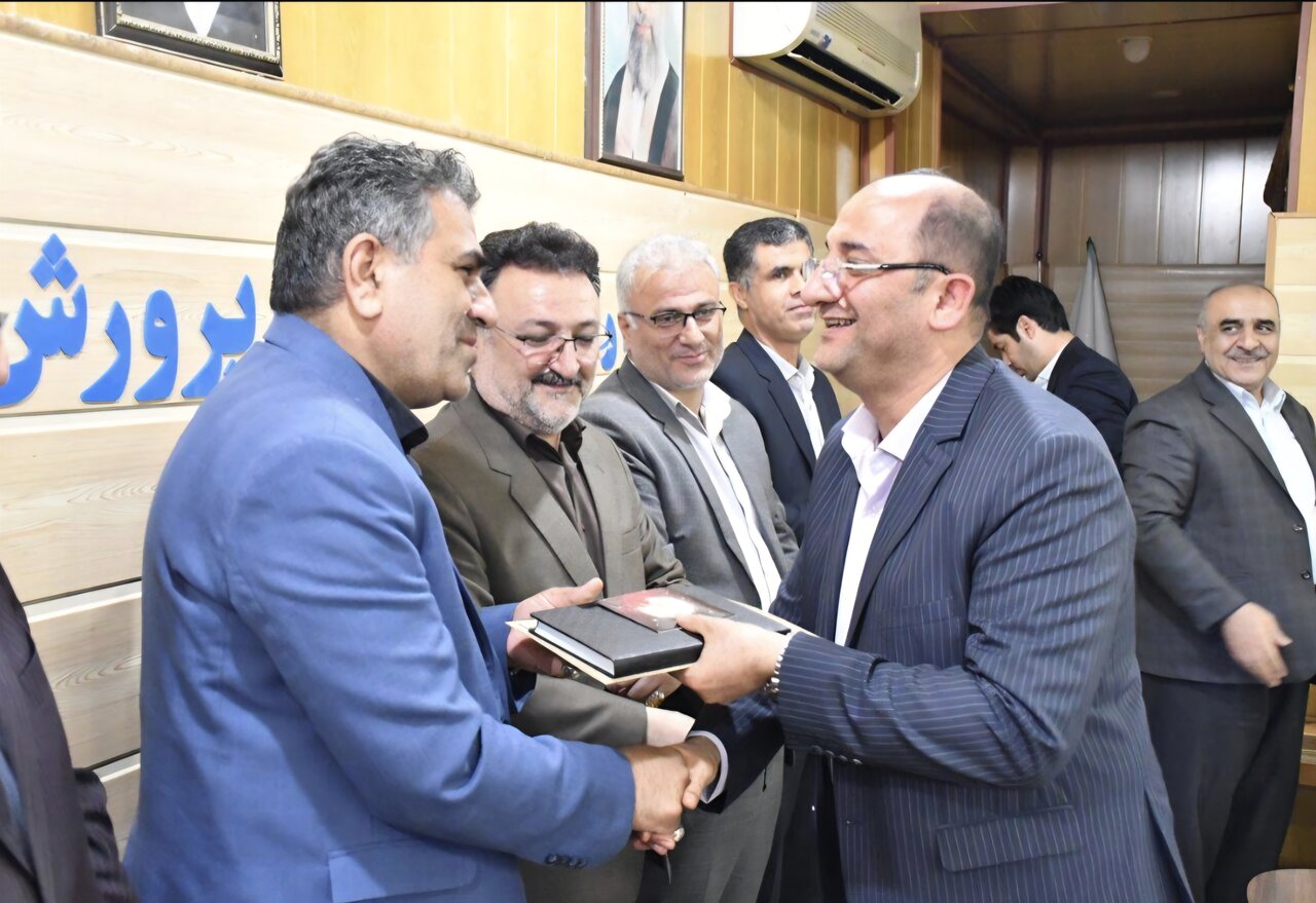 پیگیری بابایی کارنامی برای تامین کود کشاورزان مازندران