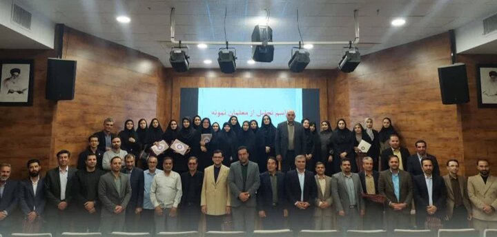 مصطفوی از اختصاص ۳ میلیارد تومان برای تجهیز مدارس رزن، درگزین و سردرود خبر داد /آموزش و پرورش محور توسعه جامعه است
