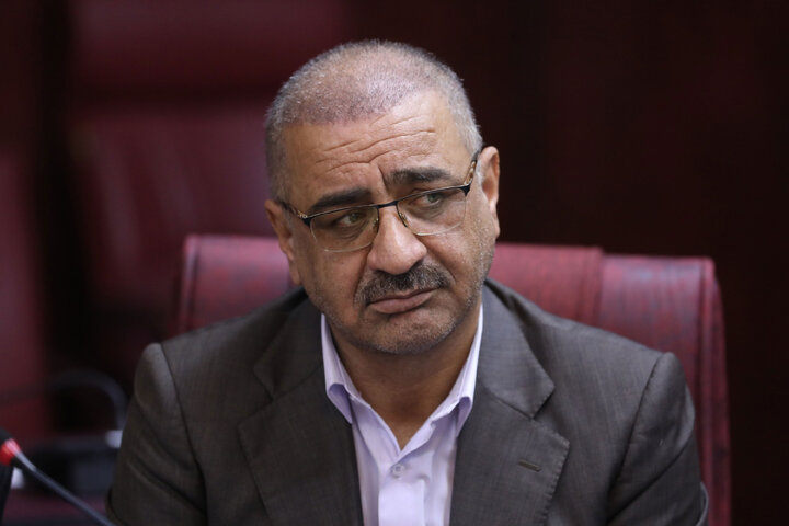 نشست کمیسیونصنایع ومعادن مجلس با وزیر اقتصاد و امور دارایی