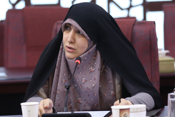 نشست کمیسیون صنایع ومعادن مجلس با وزیر اقتصاد و امور دارایی
