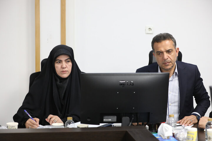 نشست کمیسیون عمران با حضور نایب رئیس مجلس و وزیر نیرو