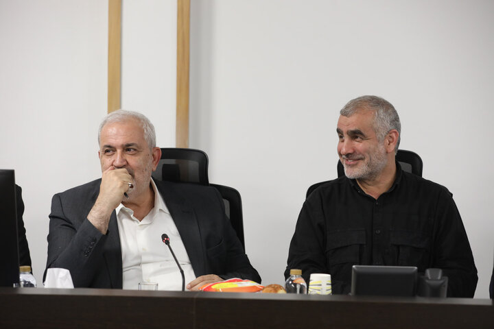 نشست کمیسیون عمران با حضور نایب رئیس مجلس و وزیر نیرو