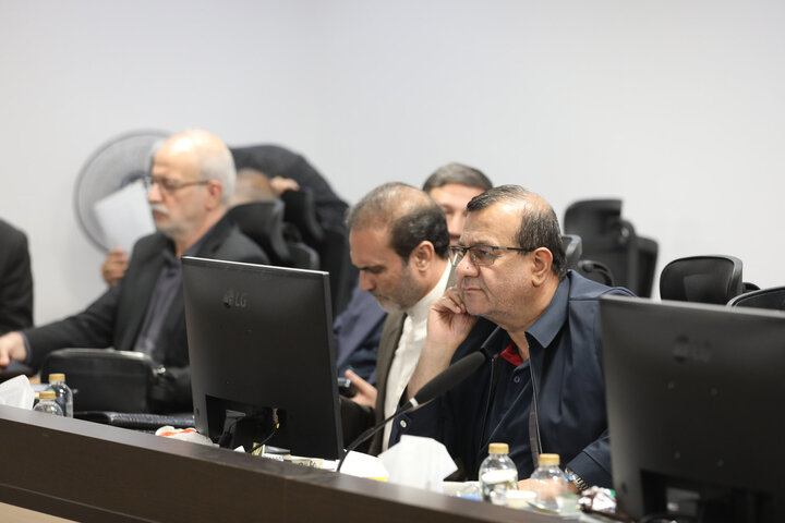 نشست کمیسیون عمران با حضور نایب رئیس مجلس و وزیر نیرو