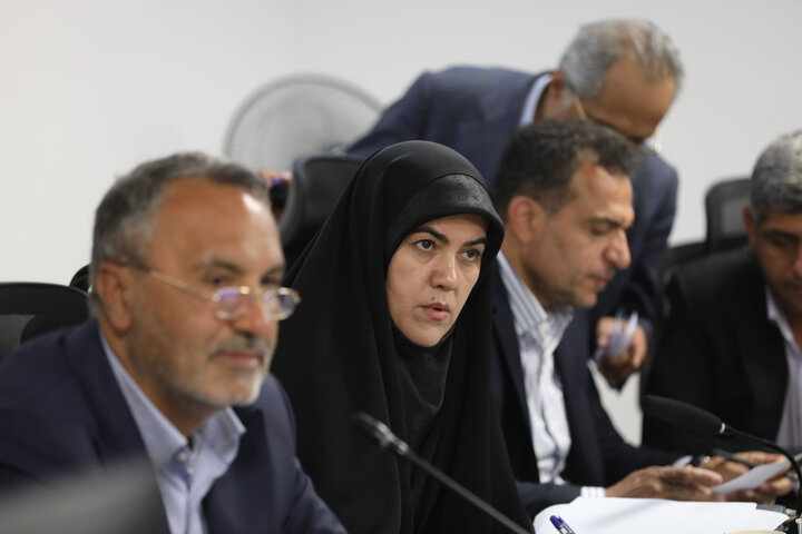 نشست کمیسیون عمران با حضور نایب رئیس مجلس و وزیر نیرو