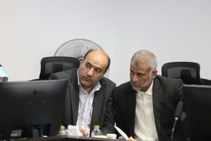نشست کمیسیون عمران با حضور نایب رئیس مجلس و وزیر نیرو