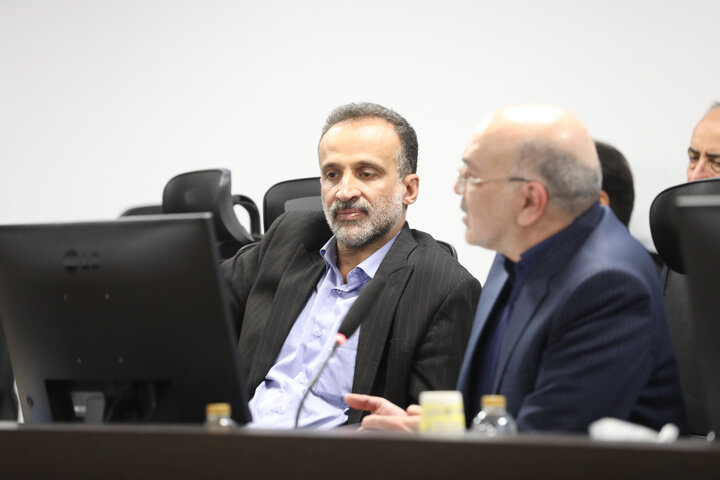 نشست کمیسیون عمران با حضور نایب رئیس مجلس و وزیر نیرو