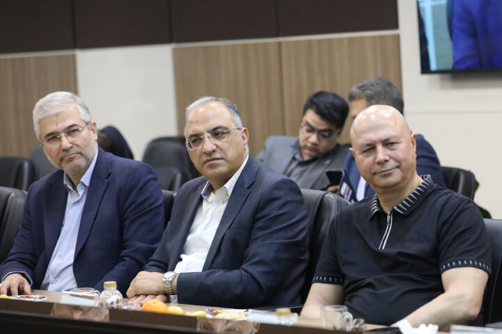 نشست مشترک مجمع نمایندگان استان تهران با اعضای اتاق بازرگانی ایران