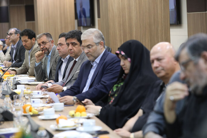 نشست مشترک مجمع نمایندگان استان تهران با اعضای اتاق بازرگانی ایران