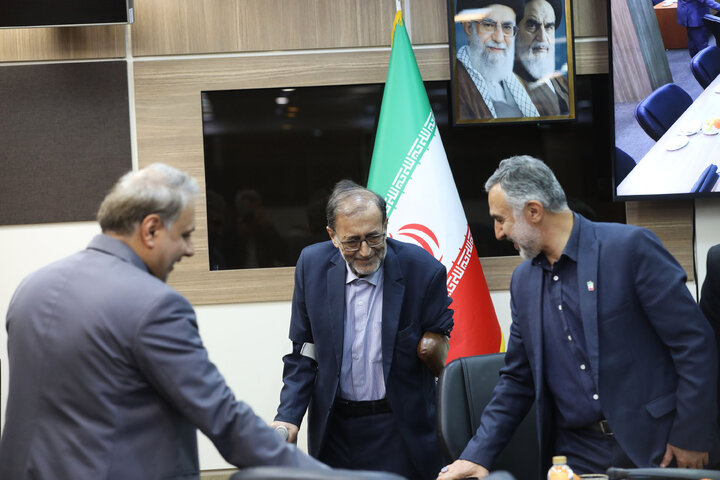 نشست مشترک مجمع نمایندگان استان تهران با اعضای اتاق بازرگانی ایران