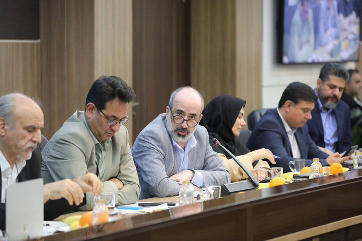 نشست مشترک مجمع نمایندگان استان تهران با اعضای اتاق بازرگانی ایران