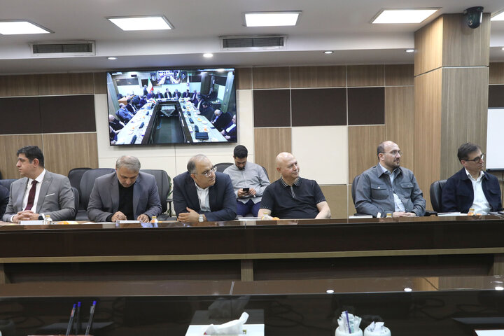 نشست مشترک مجمع نمایندگان استان تهران با اعضای اتاق بازرگانی ایران