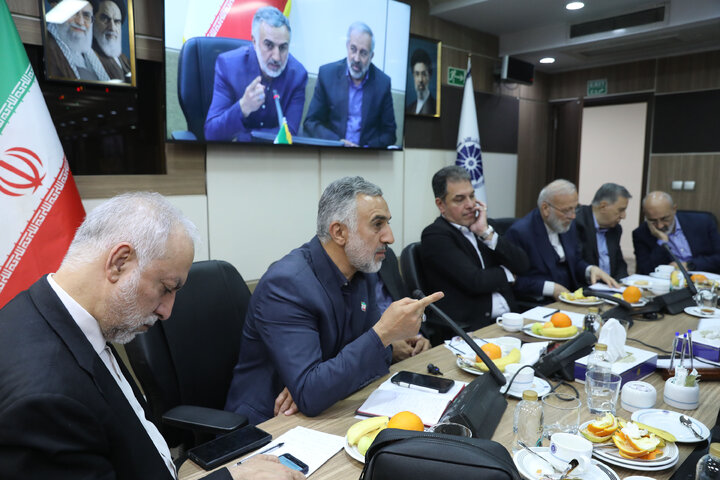 نشست مشترک مجمع نمایندگان استان تهران با اعضای اتاق بازرگانی ایران