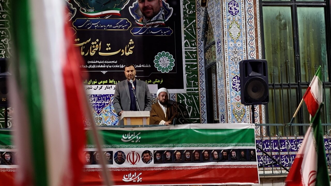 رمز عبور از جنگ ترکیبی؛ اتحاد مقدس و پیروی از رهبری است