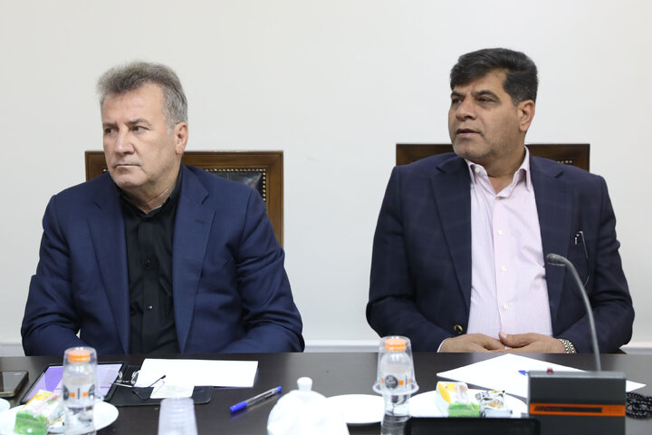 نشست کمیسیون کشاورزی با حضور نایب رییس مجلس شورای اسلامی