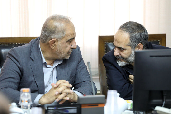 نشست کمیسیون کشاورزی با حضور نایب رییس مجلس شورای اسلامی