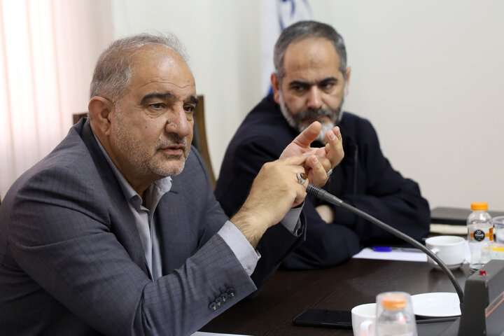 نشست کمیسیون کشاورزی با حضور نایب رییس مجلس شورای اسلامی