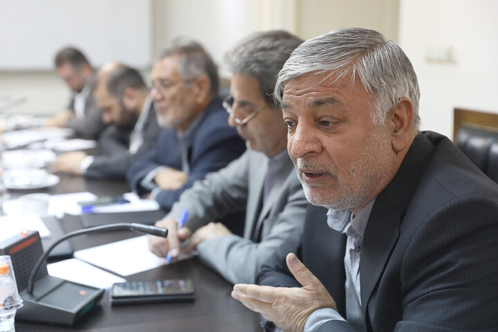 نشست کمیسیون کشاورزی با حضور نایب رییس مجلس شورای اسلامی