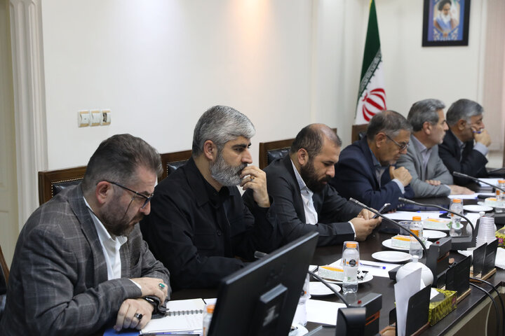 نشست کمیسیون کشاورزی با حضور نایب رییس مجلس شورای اسلامی