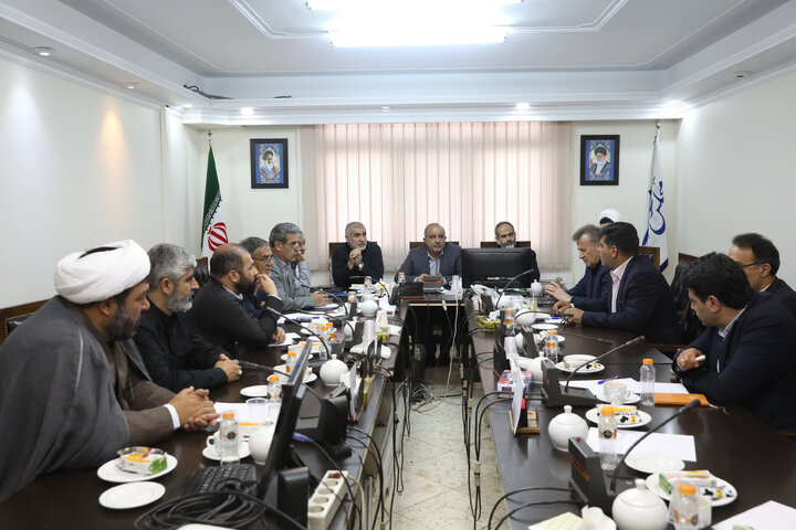 نشست کمیسیون کشاورزی با حضور نایب رییس مجلس شورای اسلامی