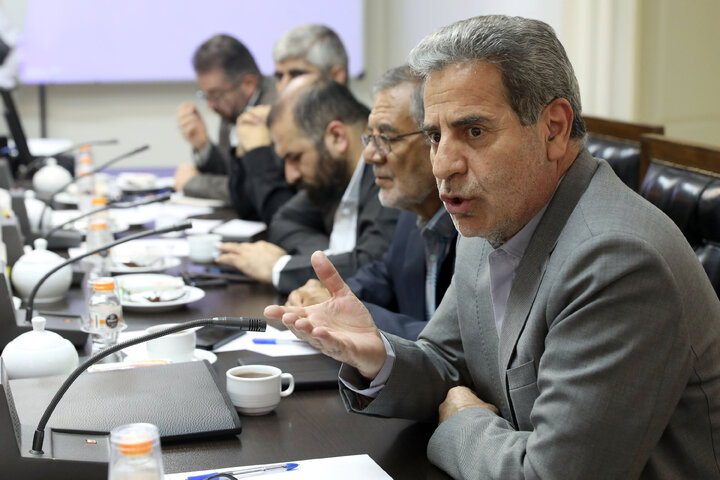 نشست کمیسیون کشاورزی با حضور نایب رییس مجلس شورای اسلامی