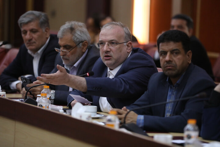 نشست مشترک فراکسیون فرهنگیان مجلس با وزیر علوم، تحقیقات و فناوری