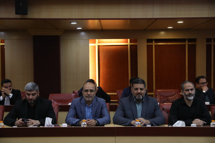 نشست مشترک فراکسیون فرهنگیان مجلس با وزیر علوم، تحقیقات و فناوری