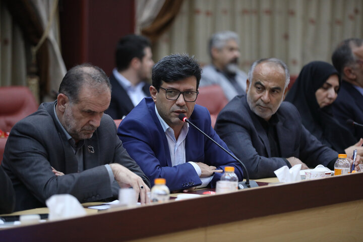 نشست مشترک فراکسیون فرهنگیان مجلس با وزیر علوم، تحقیقات و فناوری