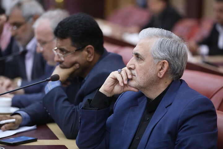نشست مشترک فراکسیون فرهنگیان مجلس با وزیر علوم، تحقیقات و فناوری