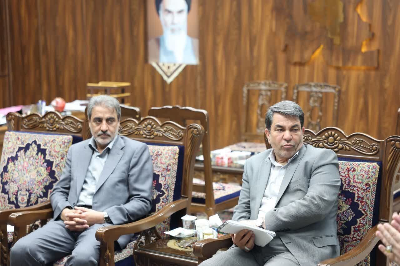 دیدار نویدی با استاندار کرمان/ تأکید نماینده شهربابک بر تسریع در اجرای پروژه‌های زیرساختی حوزه انتخابیه