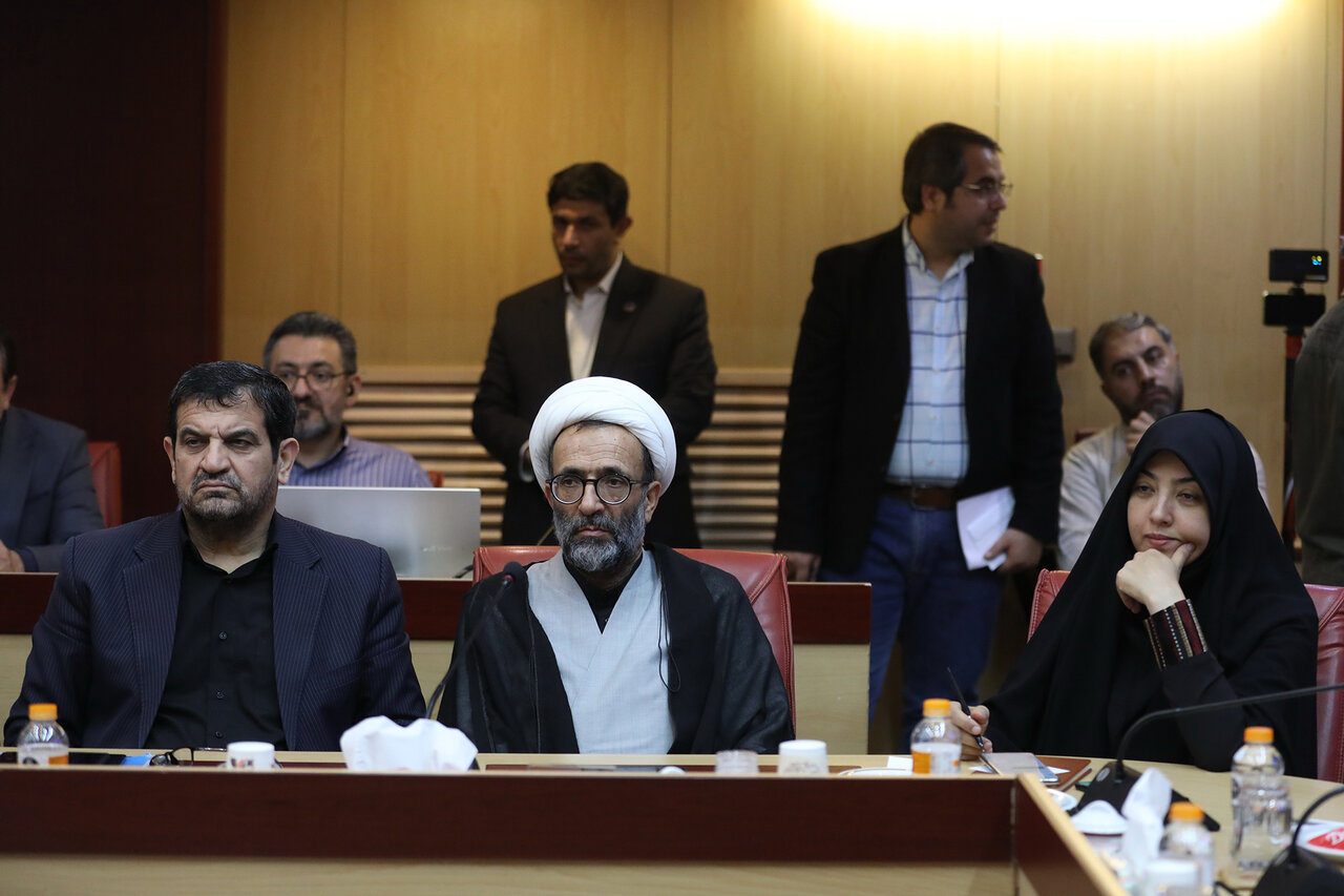منادی: معیشت دانشگاهیان خط قرمز حفظ سرمایه انسانی کشور است/حاجی بابایی؛ دانشگاه باید «قله بلند پیشرفت» و ویترین ۹۰ میلیون ایرانی باشد/ سیمایی‌صراف: دانشگاه برای پساجنگ آماده می‌شود؛ تدوین مقررات جدید آموزشی