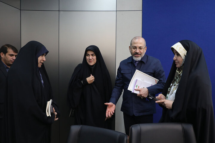 نشست مشترک اعضای کمیسیون عمران مجلس با رئیس دیوان محاسبات و مسئولان دستگاه های اجرایی