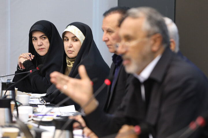 نشست مشترک اعضای کمیسیون عمران مجلس با رئیس دیوان محاسبات و مسئولان دستگاه های اجرایی