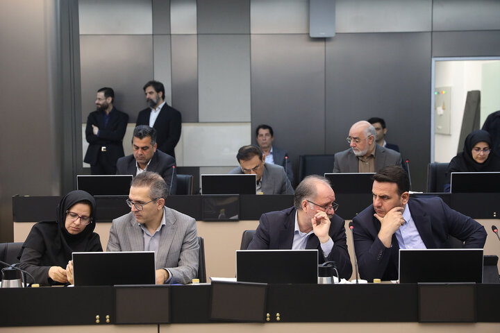 نشست مشترک اعضای کمیسیون عمران مجلس با رئیس دیوان محاسبات و مسئولان دستگاه های اجرایی