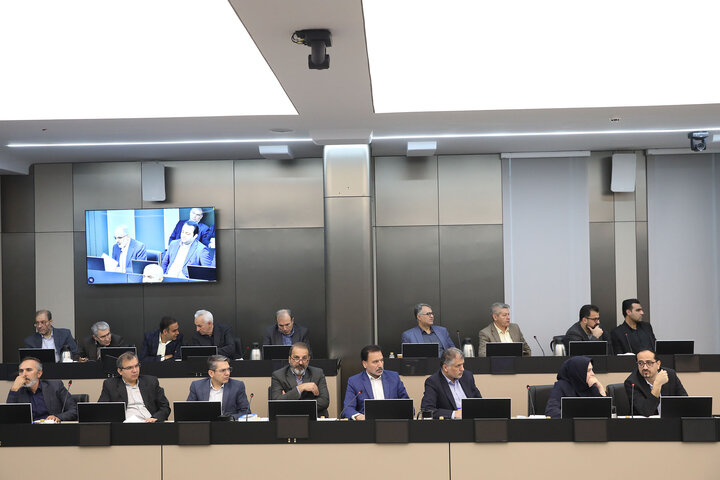 نشست مشترک اعضای کمیسیون عمران مجلس با رئیس دیوان محاسبات و مسئولان دستگاه های اجرایی