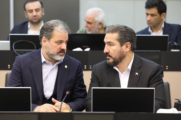 نشست مشترک اعضای کمیسیون عمران مجلس با رئیس دیوان محاسبات و مسئولان دستگاه های اجرایی