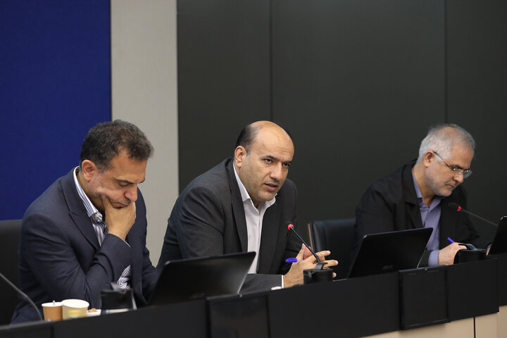 نشست مشترک اعضای کمیسیون عمران مجلس با رئیس دیوان محاسبات و مسئولان دستگاه های اجرایی