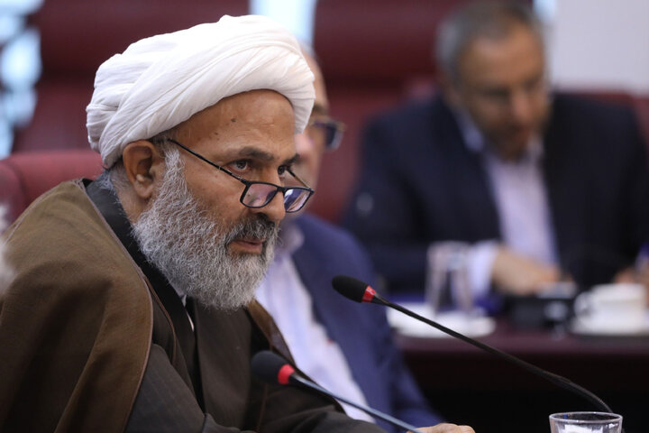 نشست کمیسیون اصل نود با وزیر اقتصاد و معاونین و روسای بانکها