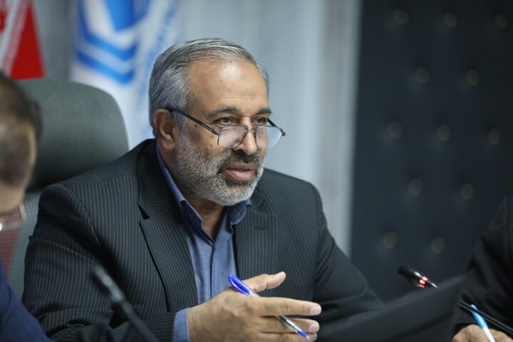 نشست مجمع نمایندگان استان تهران با رئیس‌کل بیمه مرکزی