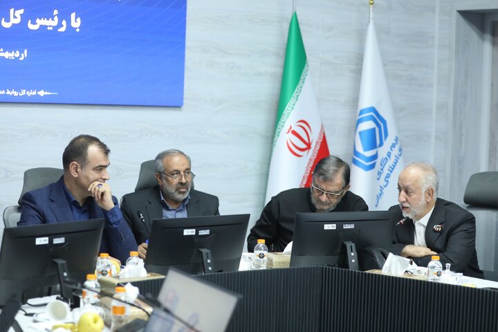 نشست مجمع نمایندگان استان تهران با رئیس‌کل بیمه مرکزی