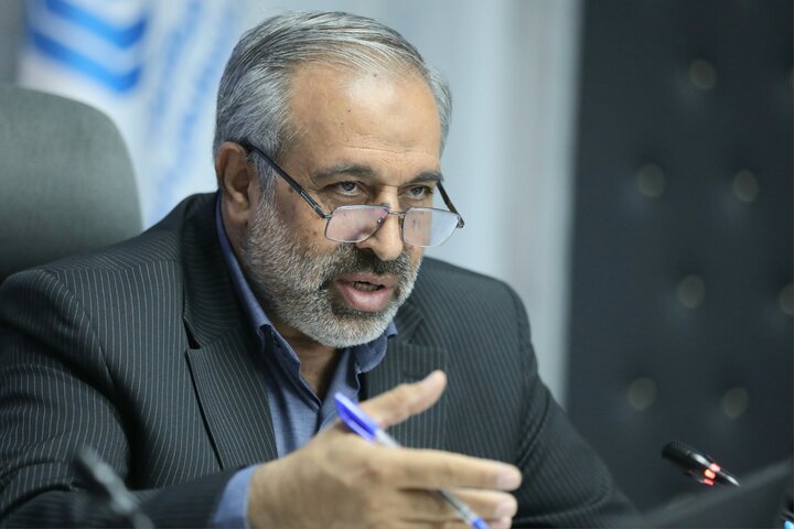 نشست مجمع نمایندگان استان تهران با رئیس‌کل بیمه مرکزی