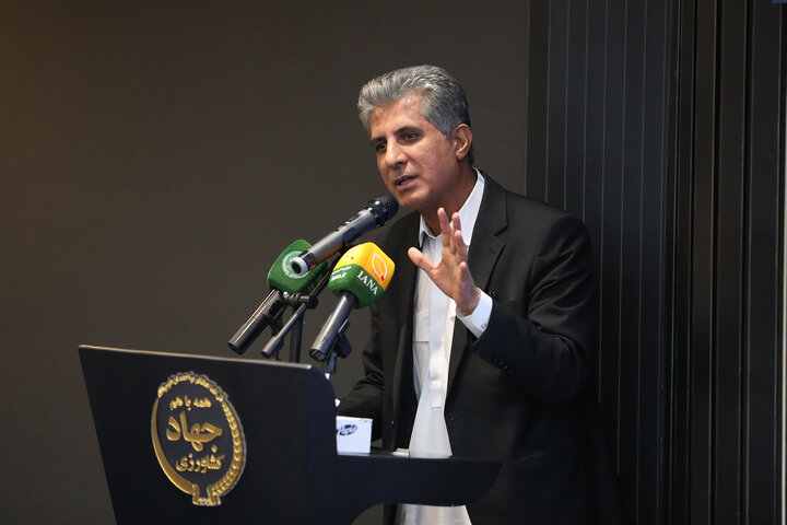 نشست کمیسیون آموزش و تحقیقات با وزیر جهاد کشاورزی