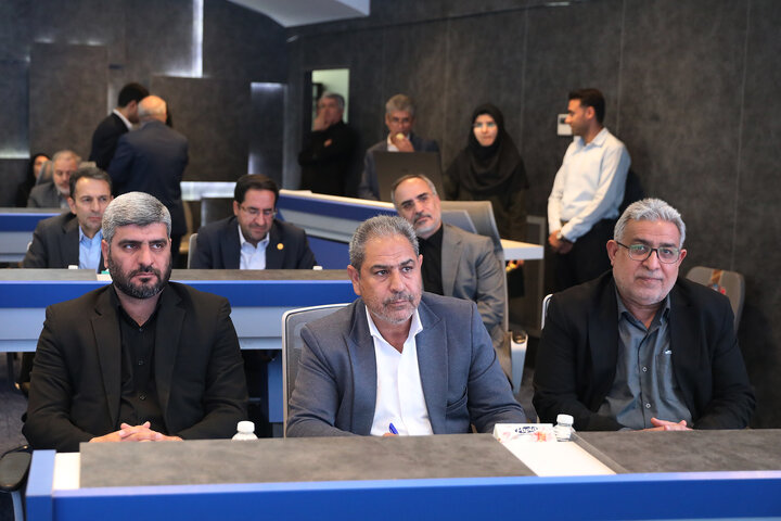 نشست کمیسیون آموزش و تحقیقات با وزیر جهاد کشاورزی