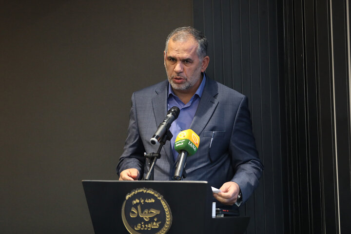 نشست کمیسیون آموزش و تحقیقات با وزیر جهاد کشاورزی