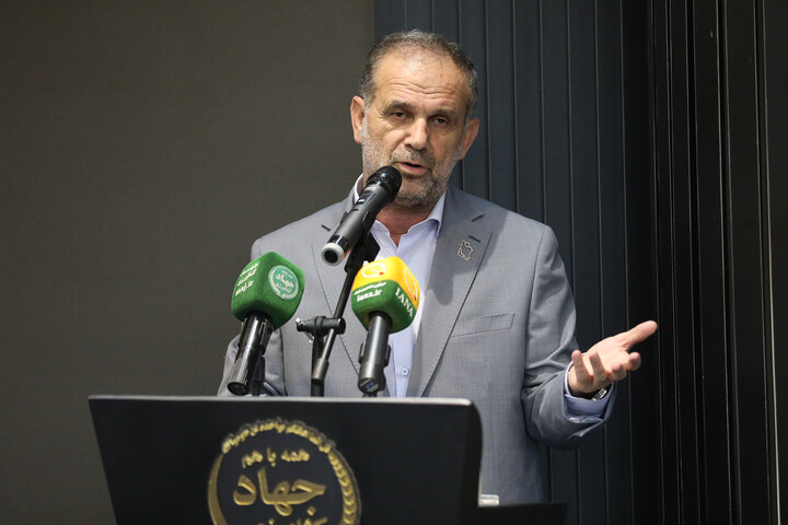 نشست کمیسیون آموزش و تحقیقات با وزیر جهاد کشاورزی