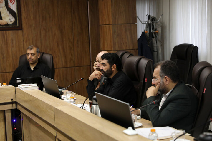 نشست اعضا کمیسیون فرهنگی با دبیر شورای عالی فضای مجازی 29-02-1405