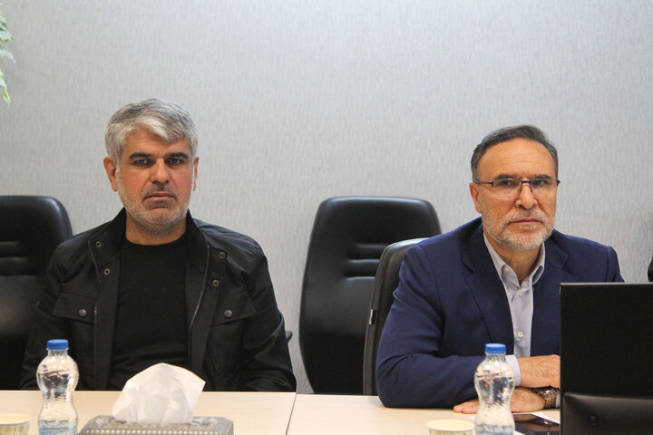 نشست مشترک فراکسیون فرهنگیان با حضور نایب رئیس مجلس و معاون رئیس جمهور