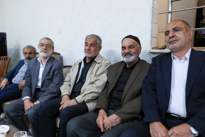 دیدار سفر اعضای کمیسیون داخلی مجلس شورای اسلامی با خانواده معظم شهدا
